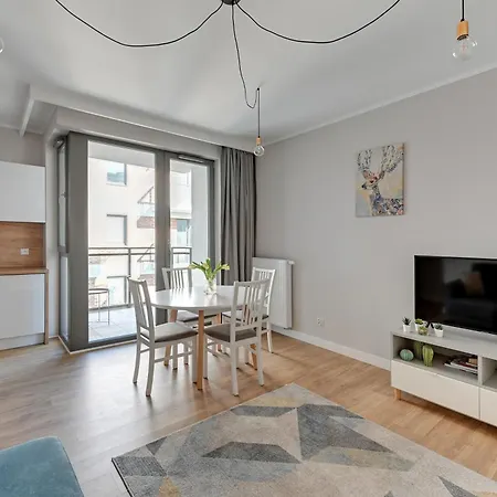 Blue Mandarin Garden Gates Apartment *