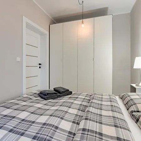 Blue Mandarin Garden Gates Apartment Gdansk