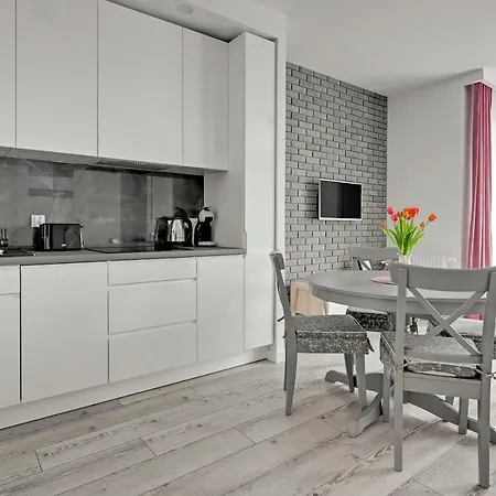 Blue Mandarin Garden Gates Apartment Gdansk